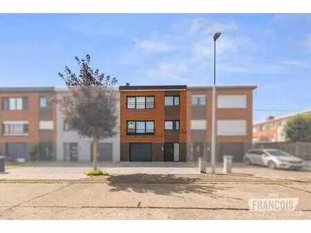 maison rénovée de 3 chambres à vendre à oostkamp