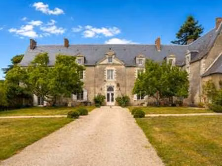 vente demeure d'exception à grandchamps-des-fontaines (44119) : à vendre / 500m² grandcham