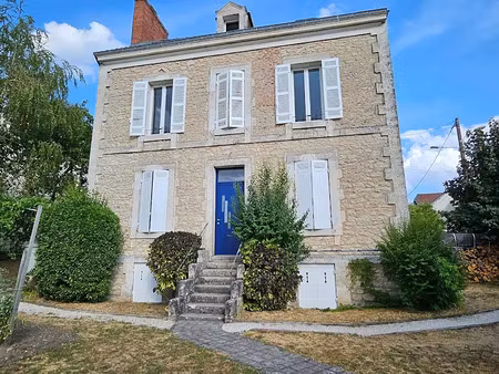 vente maison 8 pièces 185 m² à perigueux (24000)  505 000 €