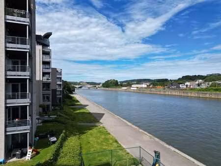 appartement vue meuse 3 chambres avec cave et parking
