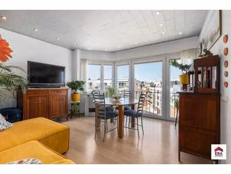 appartement rénové au centre de coxyde!