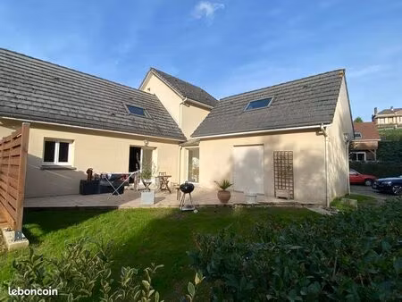 loue maison 85m2