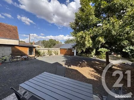 maison 4 pièces 138 m²