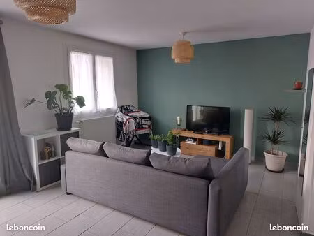 loue appartement t2 meublé de 46m2 - quartier grand charran