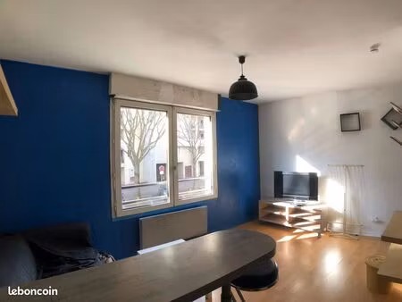 studio 1 pièce 29 m²