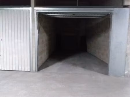a louer box