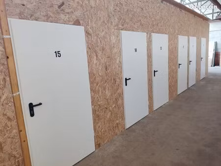 a louer box de stockage 4-8m2 àpartir de 48/mois