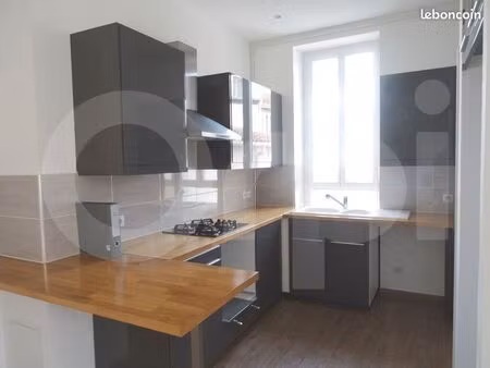 maison de ville 5 pièces 104 m²