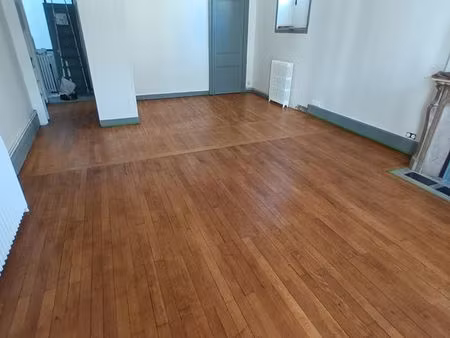 loue appartement 90m² proche préfecture