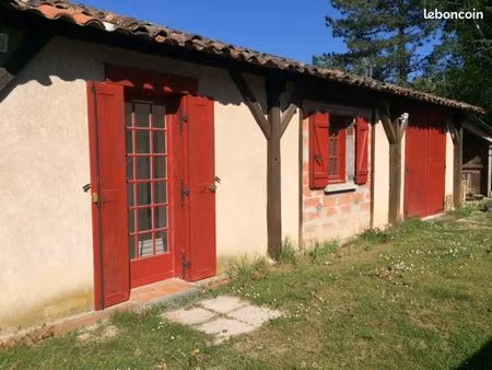 a louer ( ste foy des vignes bergerac ) t2 sur propriété à la campagne