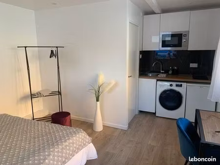 studio 20m2 à 10 min rer vincennes