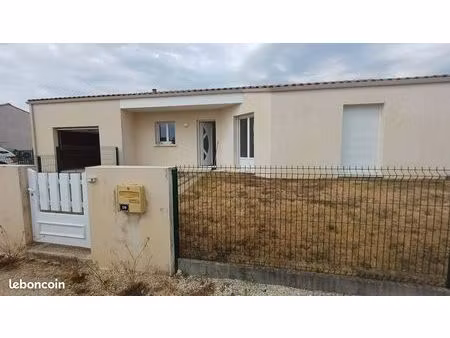a louer maison à trizay