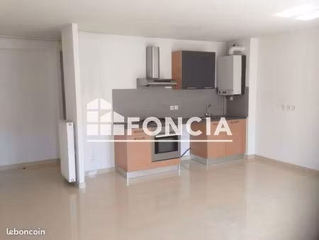 appartement 3 pièces 74 m²