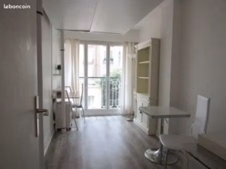 a louer studio meuble