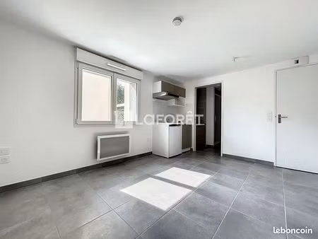 studio 1 pièce 21 m²