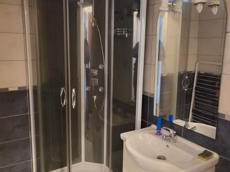 location coquet studio 30m² meuble