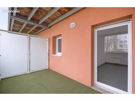 t1 meublé  balcon et parking à vernaison (69390)