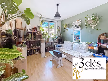 appartement t3 de 57 m2 à vendre à chambéry secteur la cas