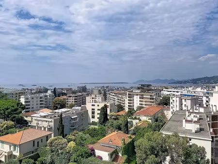 vente appartement 3 pièces 74.07 m² à antibes (06600)  470 000 €