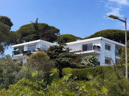 cannes – croix des gardes 4 piéces vue mer 2 parkings