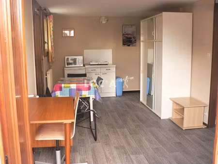 location appartement 1 pièce 22 m² à dijon (21000)