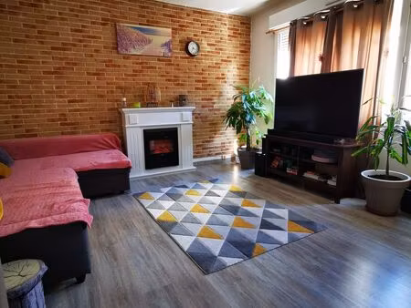 appartement à saulnes (54650)