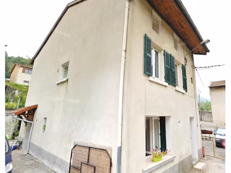 maison amberieu en bugey 8 pièce(s) 183 m2