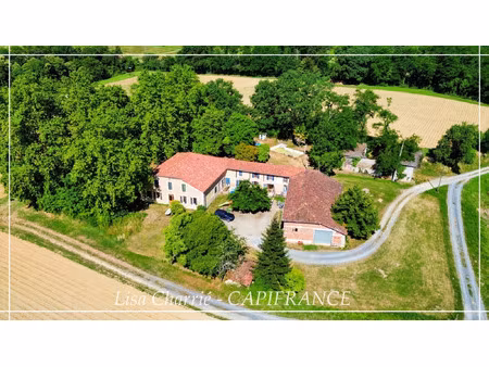 propriété à vendre nogaro 11 pièce(s) 406m2 389 000€