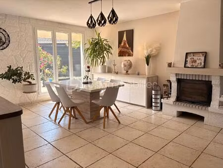 maison de 102 50 m² à savigny-le-temple