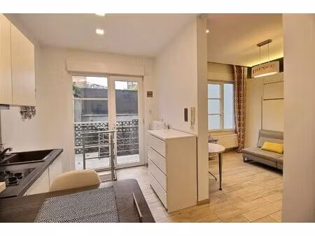 studio à louer à rue de stassart 127 ixelles (vbe48348)