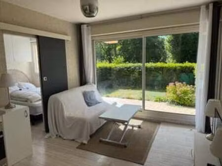 location appartement 2 pièces meublé à villers-sur-mer (14640) : à louer 2 pièces meublé /