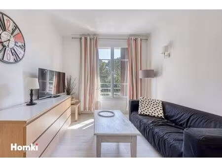 à vendre f2- vivre le mourillon à pied : l'élégance d'un premier étage clé en main à toulo