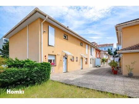 villeurbanne – duplex esprit maison avec terrasse  jardin et garage