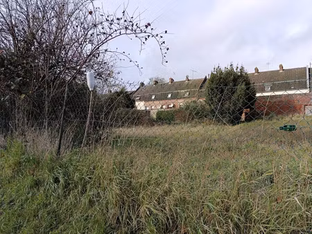 vente terrain à batir 740 m² à chauny (02300)  30 000 €