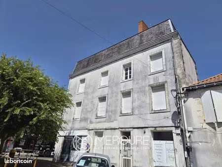 immeuble 6 pièces 156 m²
