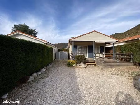 charmant chalet avec jardin privatif à deux pas du lac de castillon