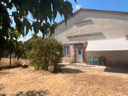 maison 70m² avec dépendances  grand garage