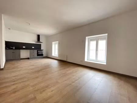 location appartement 3 pièces 65 m² à beziers (34500)  730 €