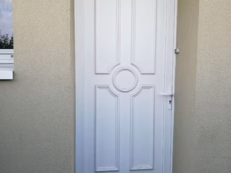 maison à louer gare de lison