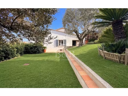 à vendre - maison - saint-tropez - parc paysager et bain nor