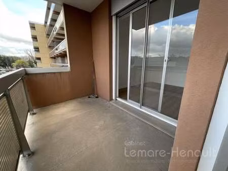 f3 - 68.56 m² - résidentiel - cave et parking en sous-sol - toutes charges incluses