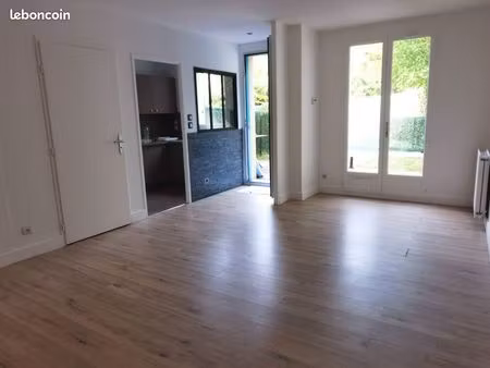 40m2  bien isolé  jardin  secteur agréable