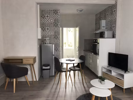studio meublé