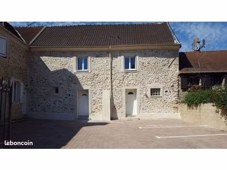 triplex 3 pièces 58 m²