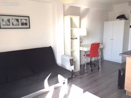 studio 1 pièce 18 m²