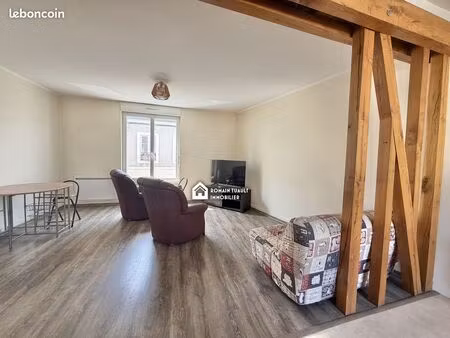 appartement 2 pièces 64 m²