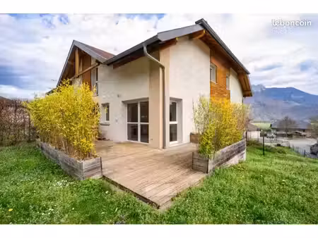 location lathuile t4  duplex + jardin terrasse