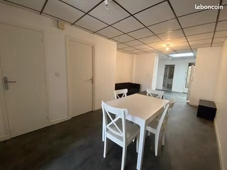 studio 1 pièce 39 m²