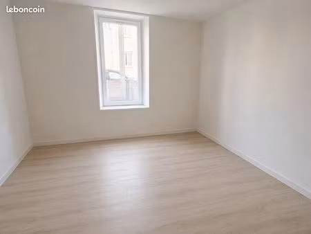 studio 1 pièce 26 m²
