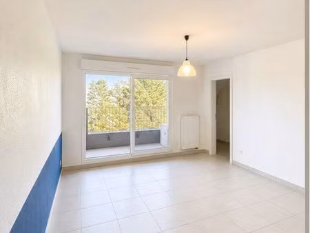 lumineux 3 pièces 73 m2 et terrasse